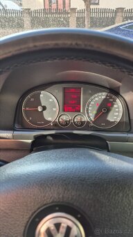 Volkswagen touran highline 2.0 tdi DSG 125kw 2006 - 9
