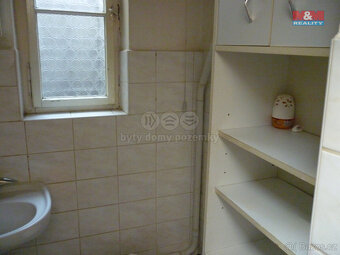 Pronájem bytu 1+kk, 15 m², Praha, ul. Mánesova - 9