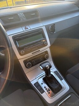 VW Passat 2,0 TDI, combi b6 variant - 9