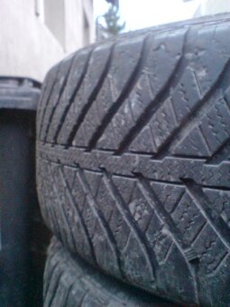 Celoroční pneu, 205/60/16, Goodyear Vector 4 Seasons, M+S 4x - 9