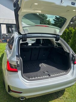 BMW 320d G21 xDrive Touring Luxury Line - 9