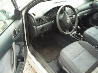 ŠKODA OCTAVIA 1,6 I BA / 75 KW - 9