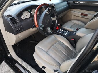 Prodám Chrysler 300C - 9