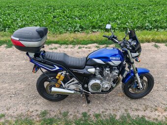 Yamaha XJR 1300 - 9