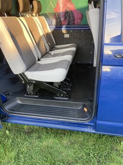 VW Transportér 2,0 TDI 75 kw rv 2014 - 9