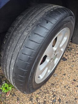 ŠKODA OCTAVIA 1 1.6-SR 74kw - 9