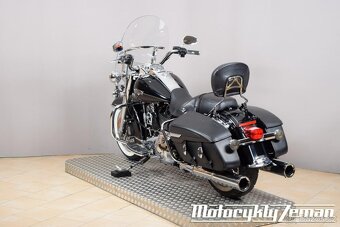 Harley-Davidson FLHRC Road King Classic 2013 - 9