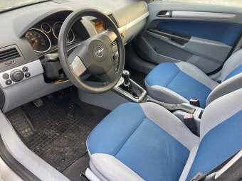 Opel Astra1.4 16V - 9
