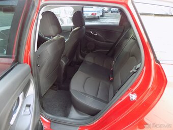 Hyundai i30 1.4 T-GDi/Family+/Full-LED/ - 9