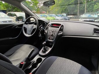 Opel Astra J 1.4i 74kW 1.majitel 78tkm 2015 STK 5/27 - 9