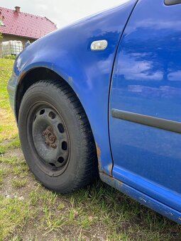 Golf IV Variant 1.6 16V 77kW - Na ND jako celek - 9