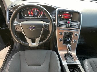 Volvo XC60 2.4 D5 AWD Automat - 9