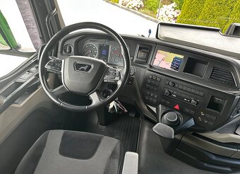 MAN TGX 26.510 6x2 - tahač návěsů - 9