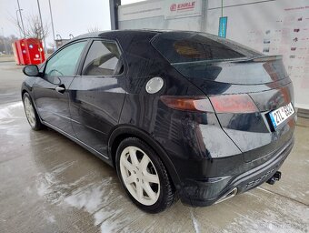 Honda civic - 9