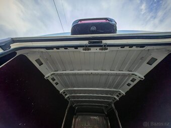 Prodám Citroen jumper 2.0 Blue hdi 120kw 114000km - 9