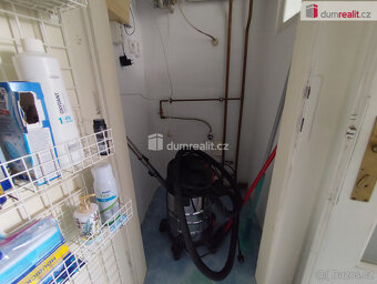Pronájem bytu 3 + 1, 60 m2, zvýšené přízemí, sklep - 9