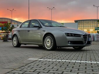 Alfa Romeo 159 - 9