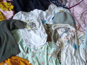Oblečení pro miminka od velikosti 60 - 9