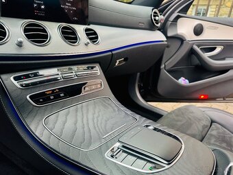 Mercedes benz E200 4MATIC ( AMG paket) - 9
