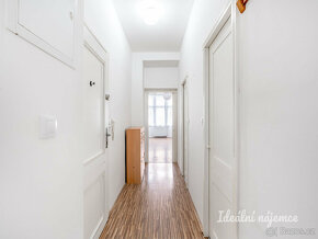 Pronájem bytu 2+kk, Jaromírova, Nusle,   39 m2 - 9