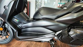 Yamaha X-Max 400 - 9