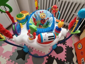 Skákadlo Baby Einstein - 9