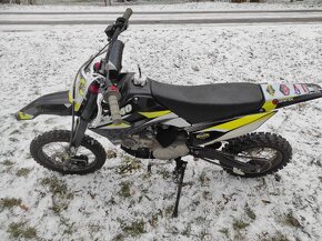 Stomp Z3-140 - 9