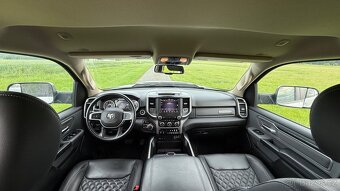 Dodge RAM 1500 - 9