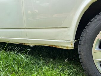Volkswagen Transporter T4 Long 2.4D - 9