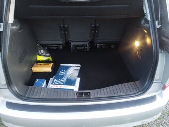 Prodám Ford C-MAX - 9