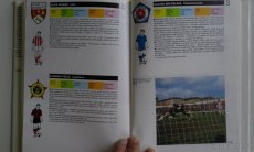 Fotbalové kluby světa (1992) Super stav, kniha ze skladu - 9