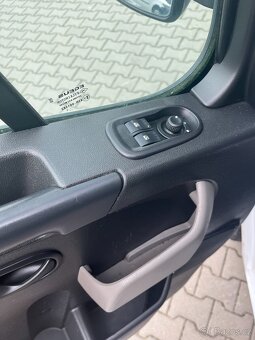 RENAULT MASTER R19 L2H2 2.3DCi 107kW,1maj,DPH,KLIMA,NOVÁ STK - 9