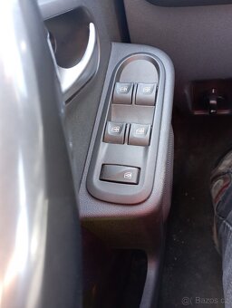 Dacia Duster 1,2 TCe, 92kW, 2017, navigace, tažné, kamera - 9