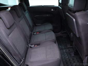 Peugeot 5008 1,6 HDI 82kW Aut.klima HUD CZ (2011) - 9