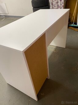 Psací stůl - 9
