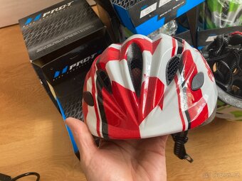 Dětská cyklistická inmoldová přilba Pro-T model Toledo -NOVÁ - 9