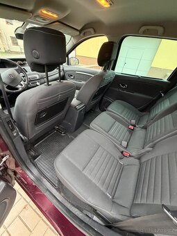 Renault Scenic - 9
