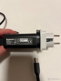 Lenovo Yoga – dotykový, plně otočný notebook + aktivní Win10 - 9