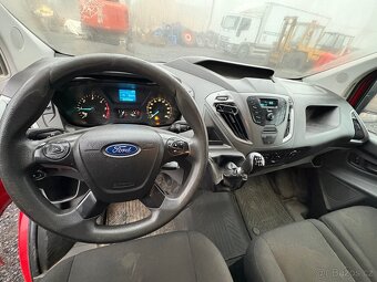 FORD TRANSIT CUSTOM 2.2 TDCi 74kW L2H1 6míst - 9