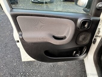 Fiat PANDA 1.2i 51kW, r.v. 10/2012, najeto 141.121 km - 9