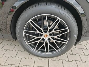 Porsche Cayenne, 3.0 V6 Coupe MY2025 - 9