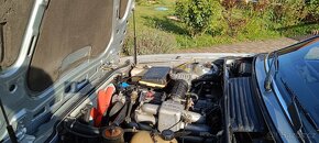BMW e24 635CSI EU 160kw 635 csi manuál - 9