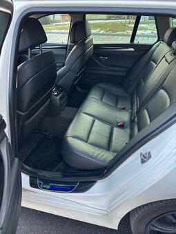 BMW F11 530d automat - 9