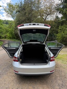 Škoda Superb 3 Combi 2.0Tdi 110kw DSG - 9