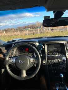 Infiniti FX 50S, 287 kW - 9