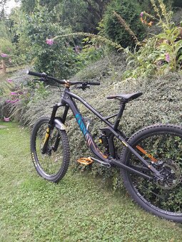 Celoodpružené kolo Canyon Strive 27.5 vel. L - 9