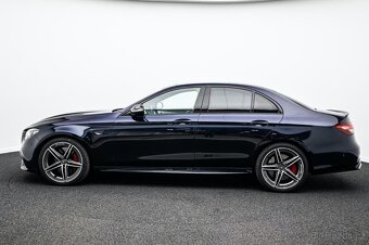 Mercedes-Benz E 63s AMG - 9