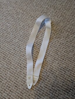 Elektrická kytara + příslušenství - 9