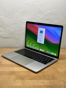 MacBook Pro 13” 2018/16GB RAM/Intel i7/256GB SSD/ Záruka - 9