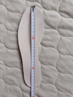 Kožené tenisky Reebok vel. 40,5 - 9